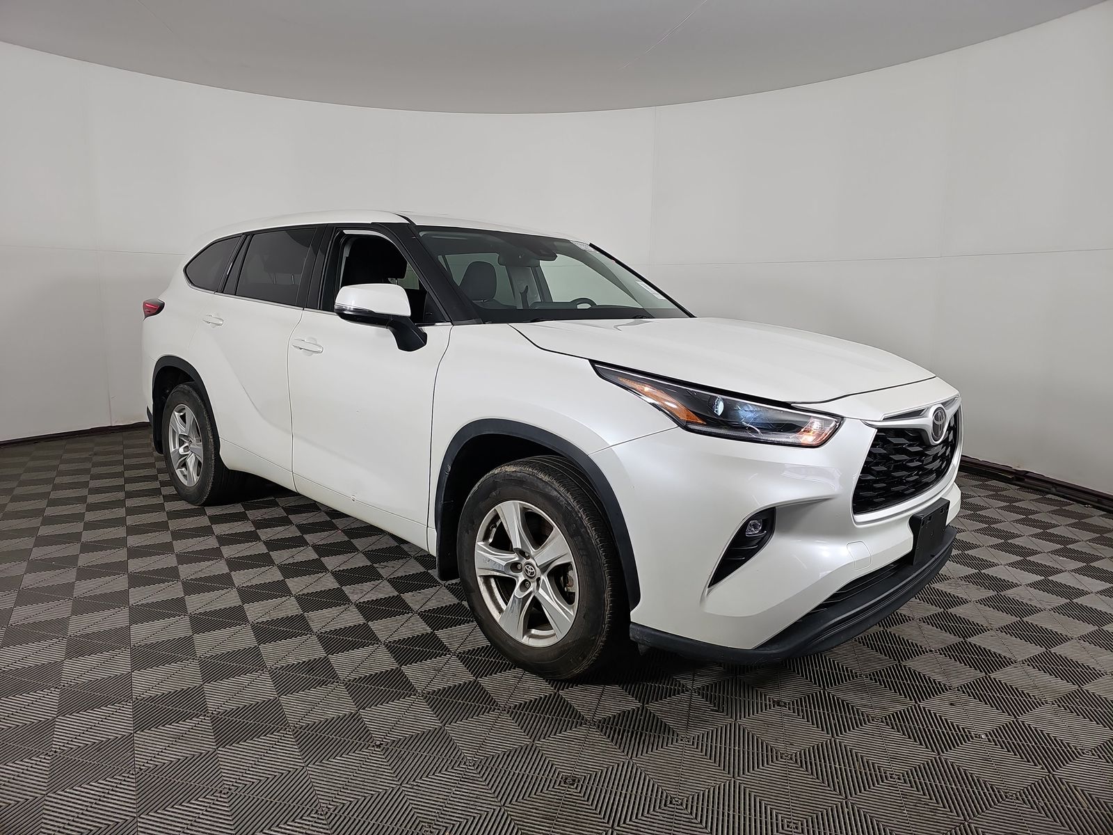 2021 Toyota Highlander LE AWD