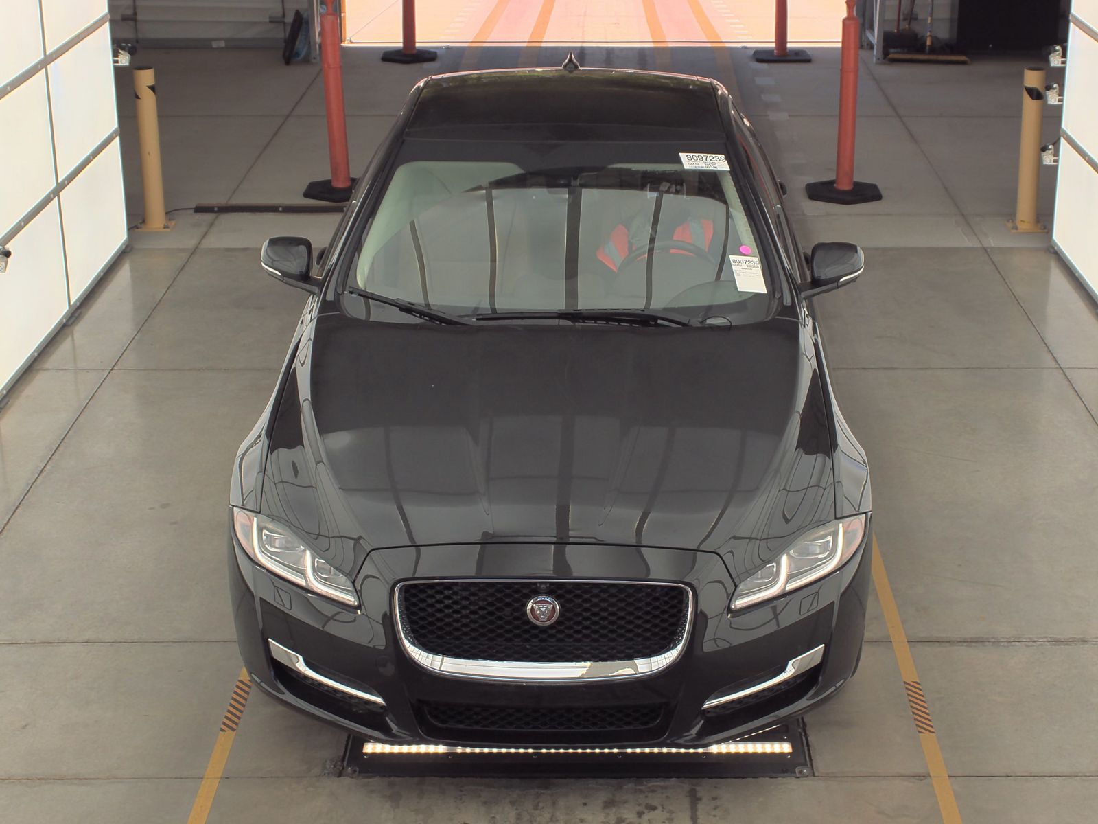 2016 Jaguar XJ R-Sport RWD