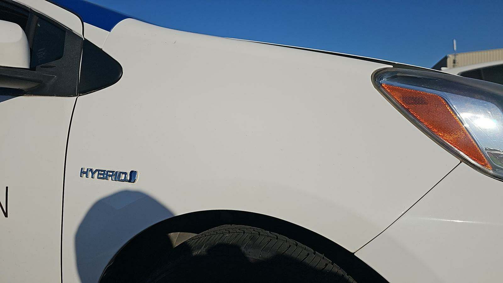 2016 Toyota Prius c Two FWD