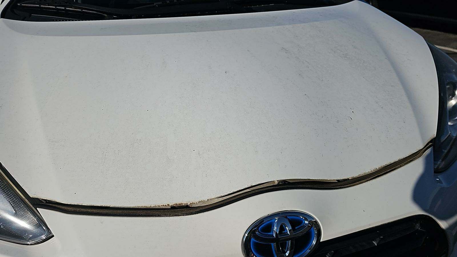 2016 Toyota Prius c Two FWD