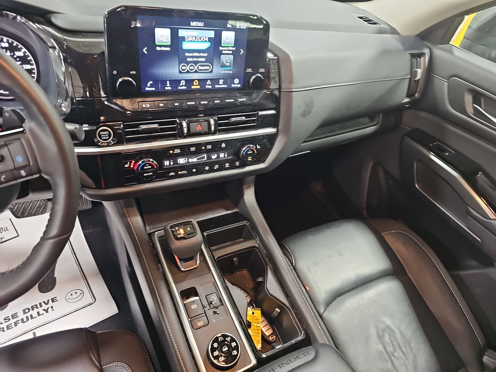 2022 Nissan Pathfinder SL AWD