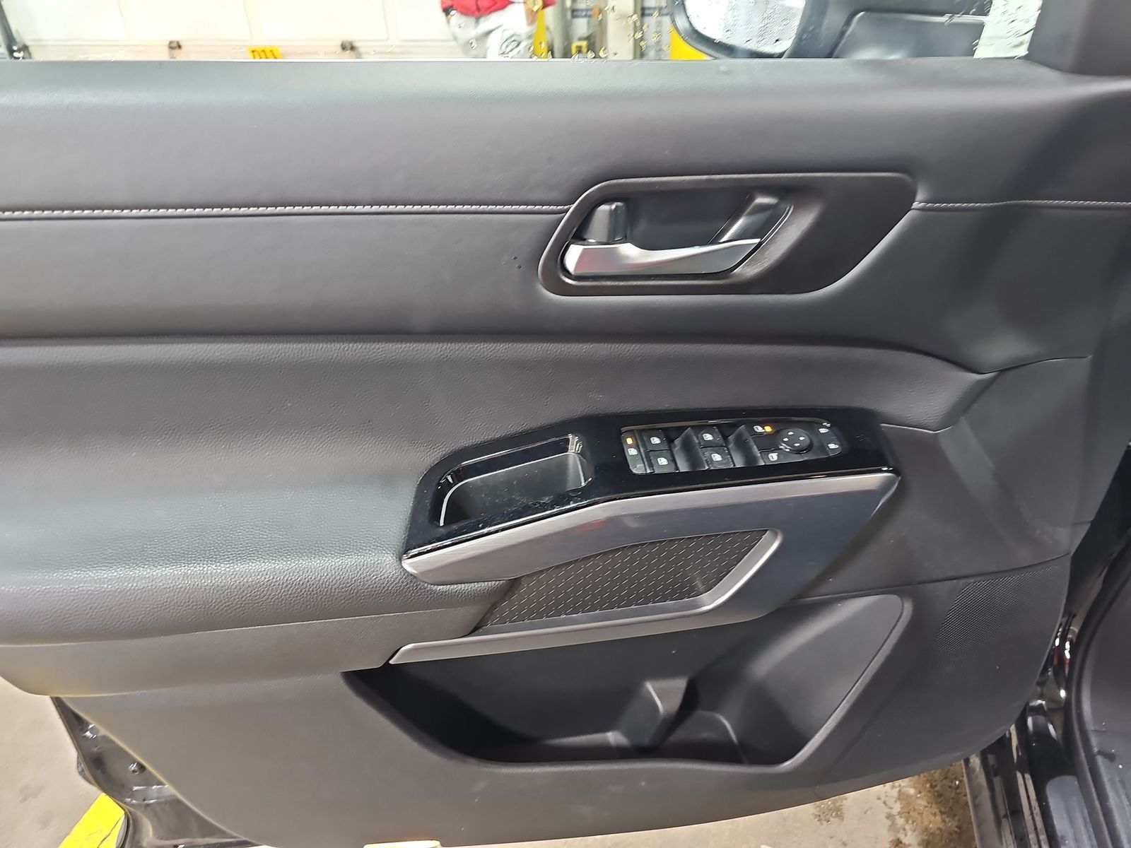 2022 Nissan Pathfinder SL AWD