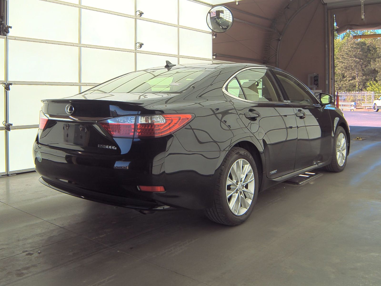 2013 Lexus ES ES 300h FWD