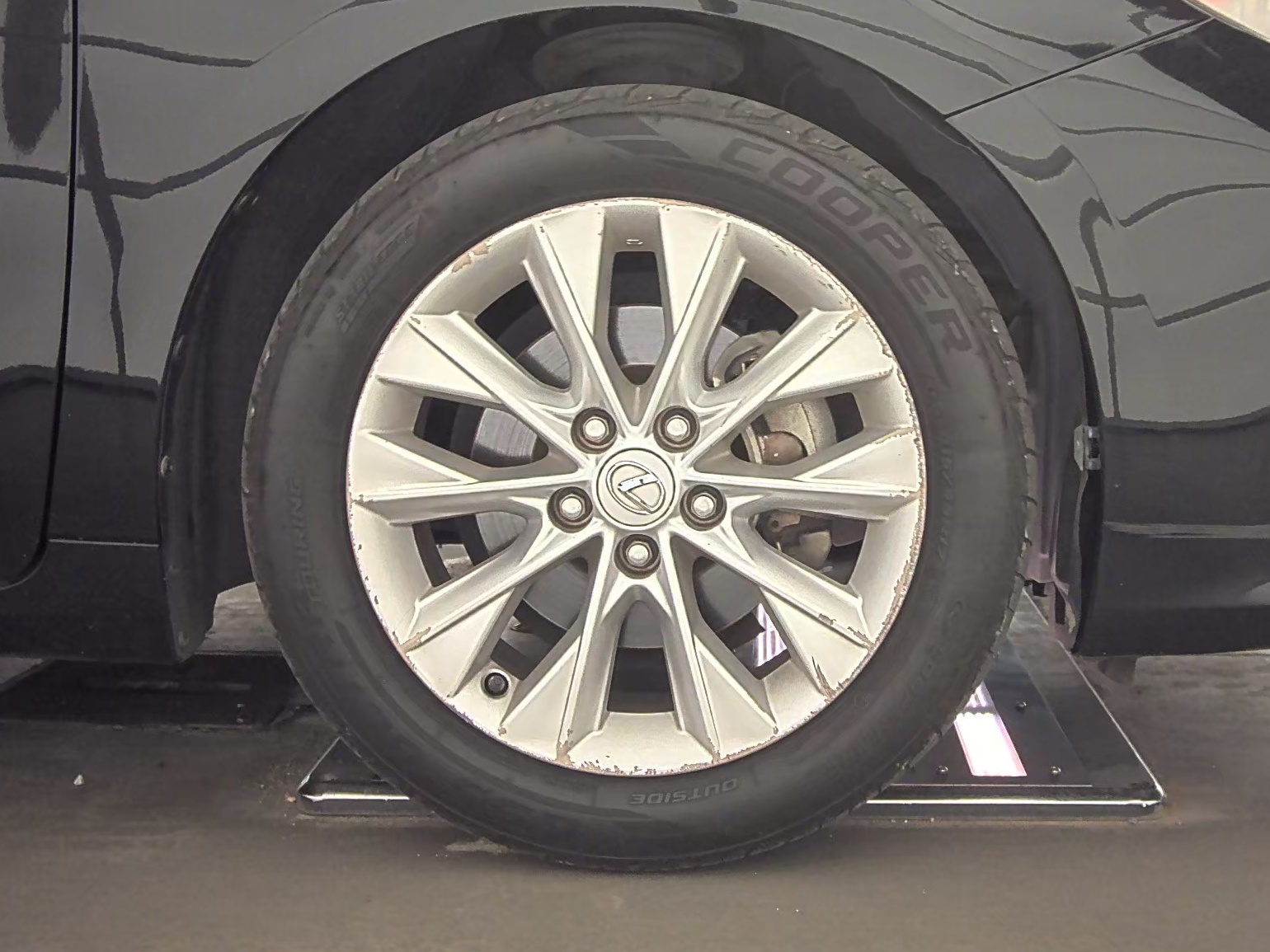 2013 Lexus ES ES 300h FWD