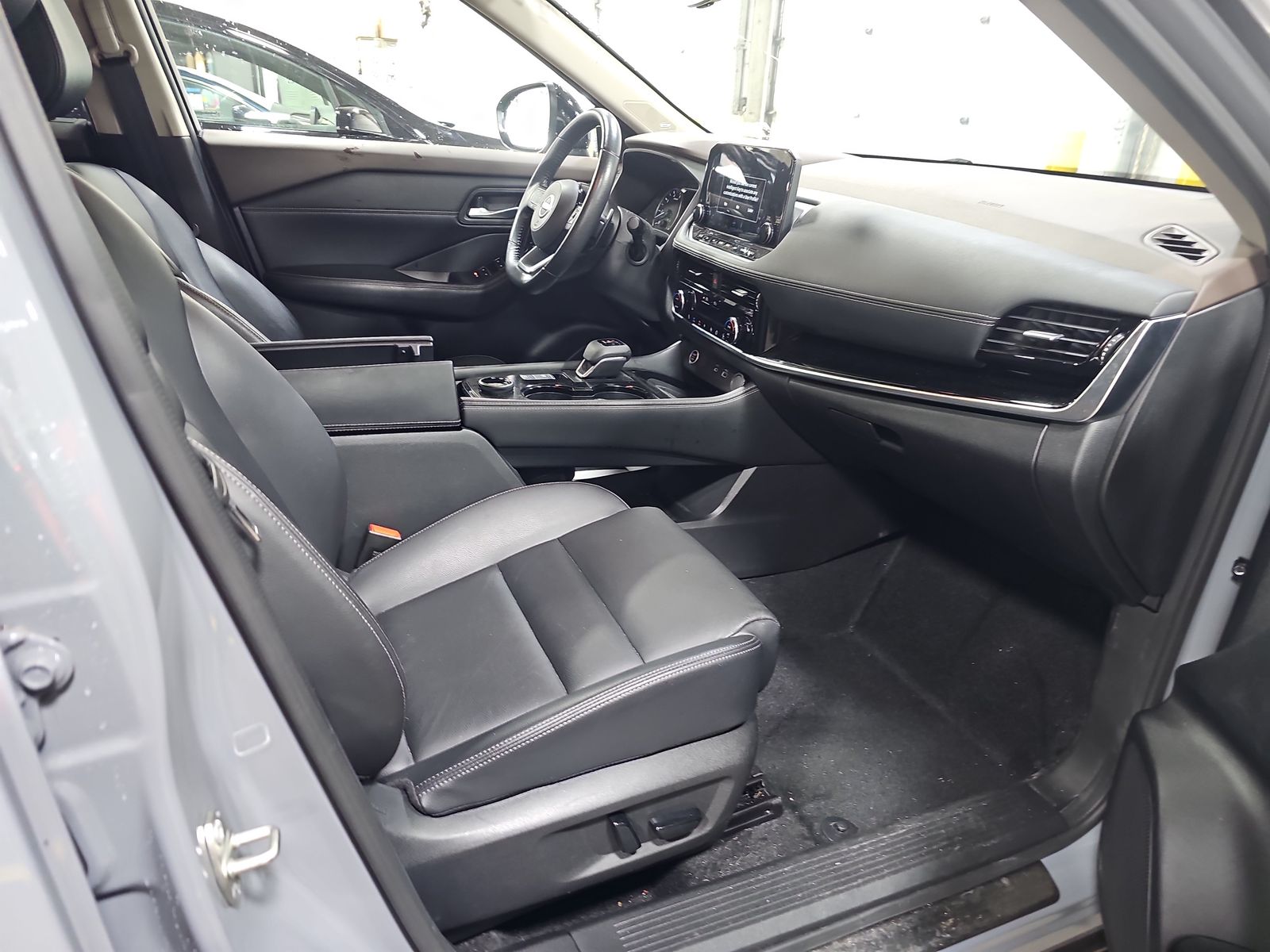 2023 Nissan Rogue SL AWD