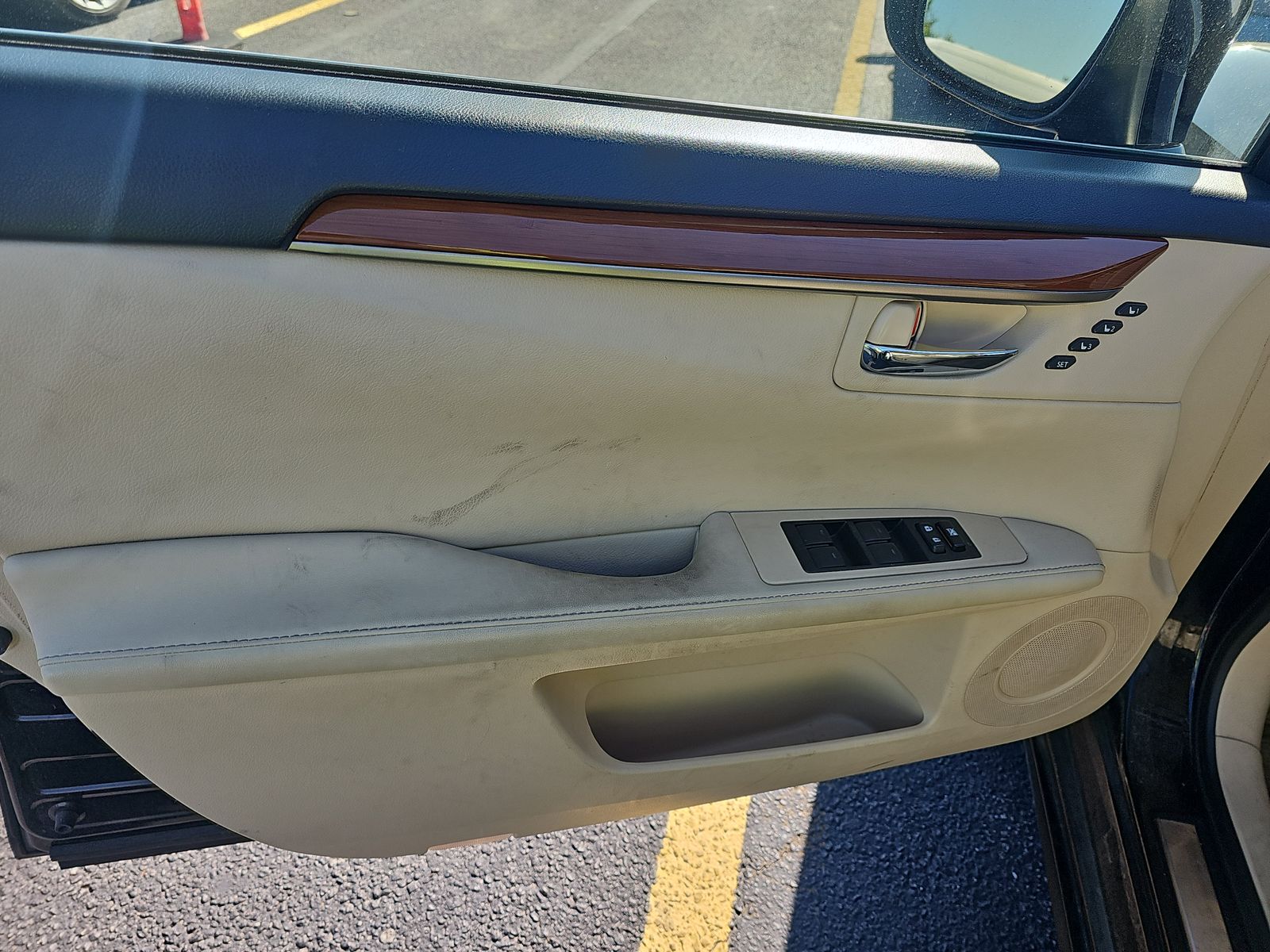 2013 Lexus ES ES 300h FWD