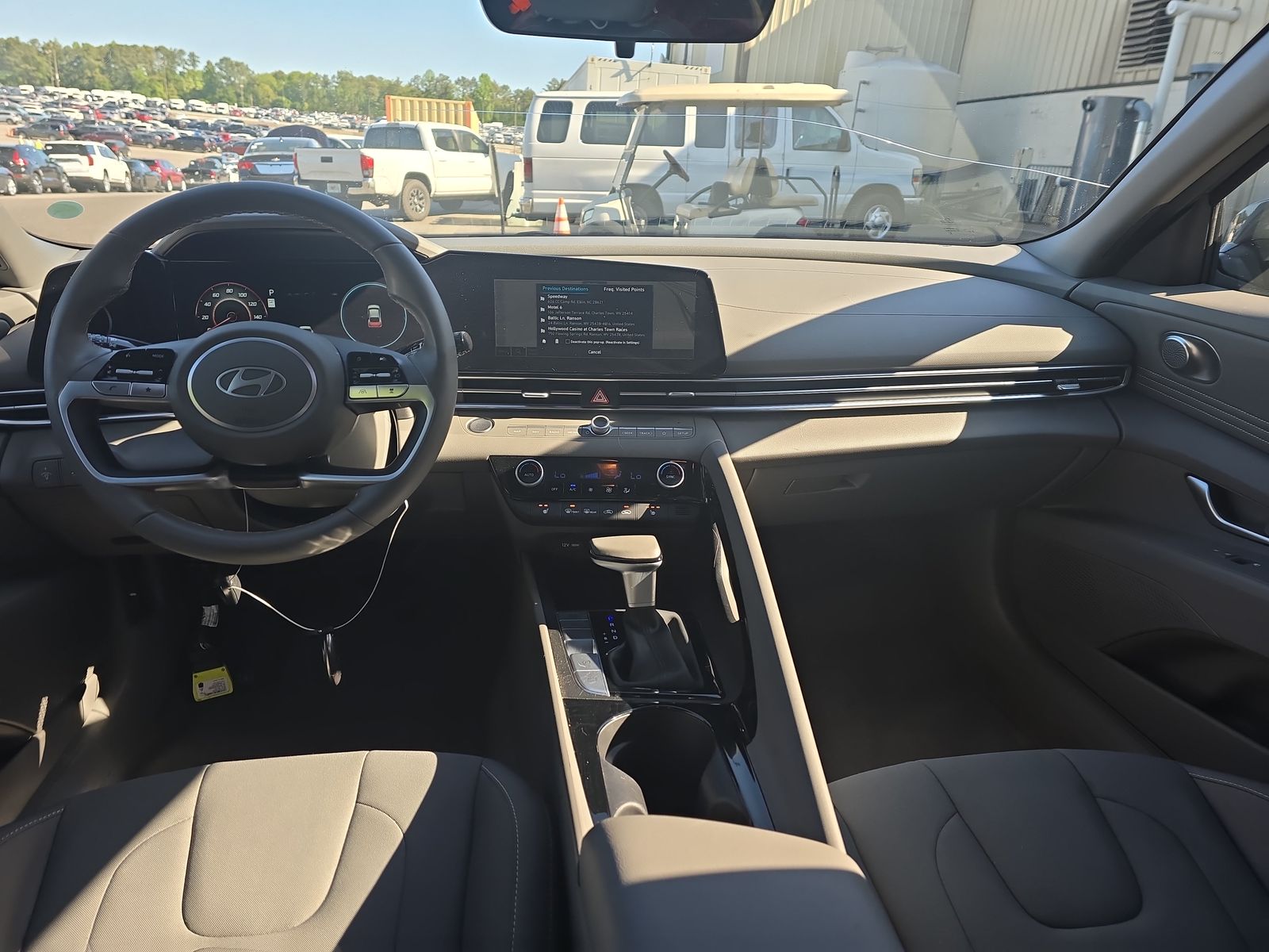 2024 Hyundai Elantra SEL FWD