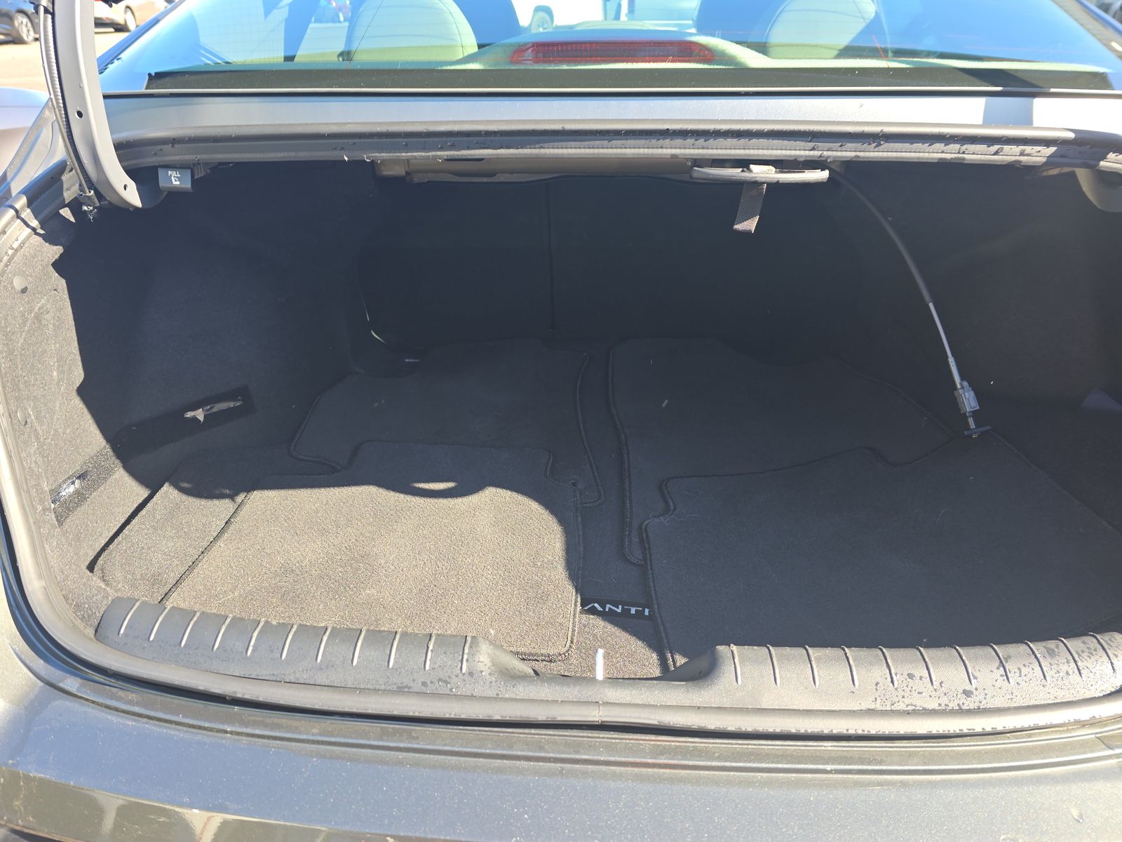 2024 Hyundai Elantra SEL FWD