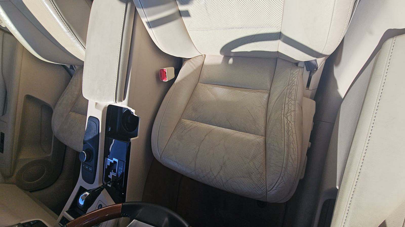 2013 Lexus ES ES 300h FWD