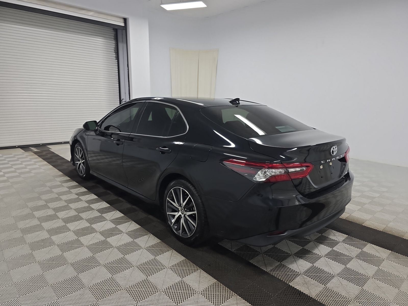 2022 Toyota Camry XLE FWD