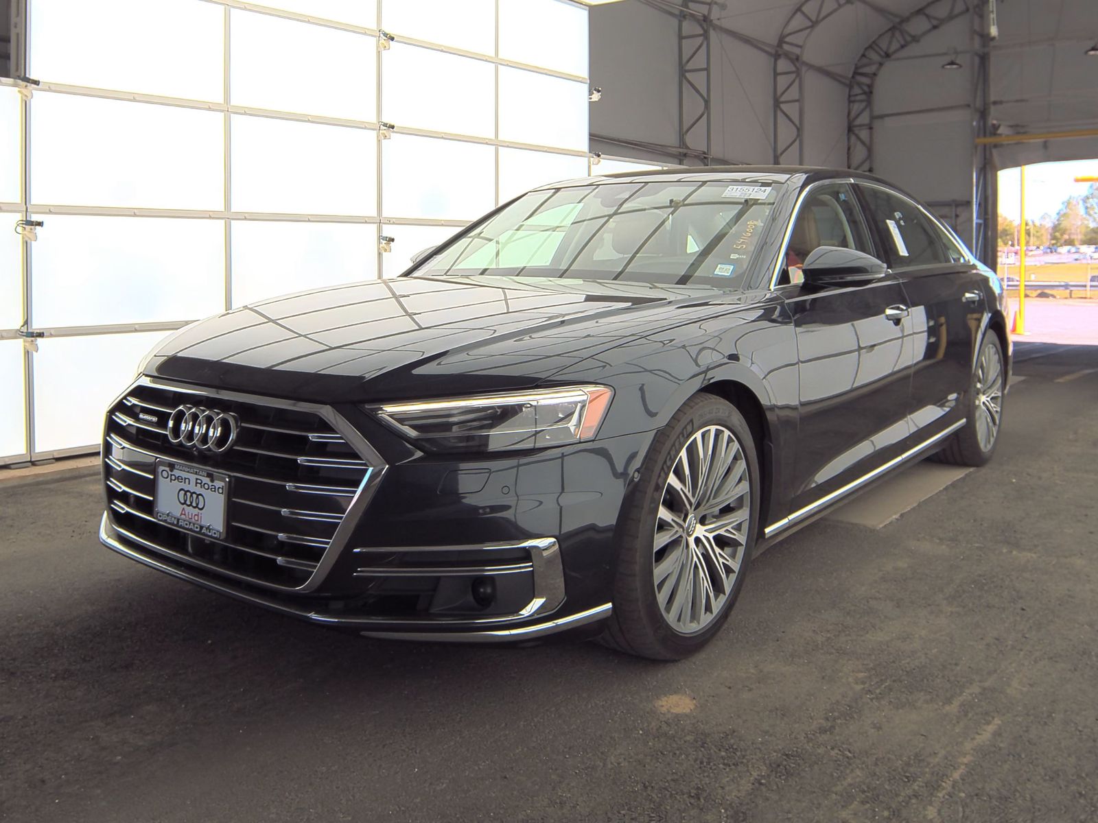 Авто з сша Audi A8 L