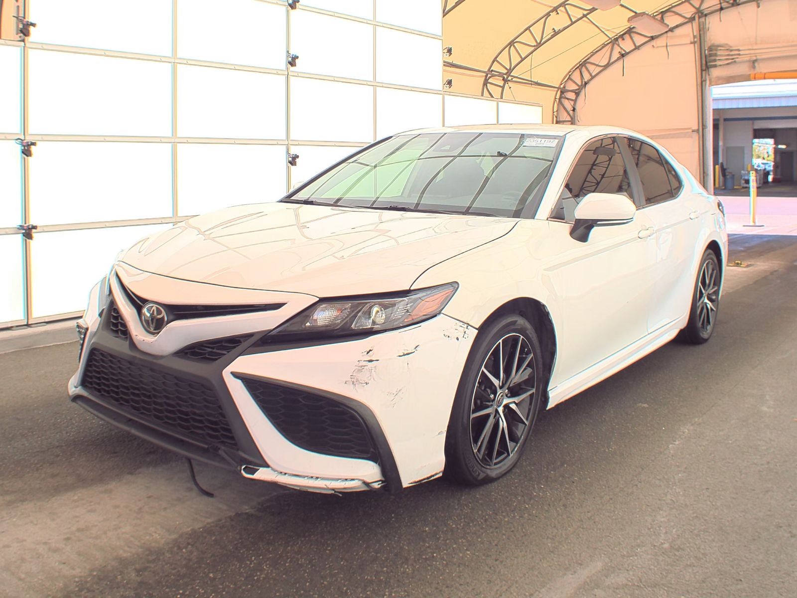 2022 Toyota Camry SE FWD