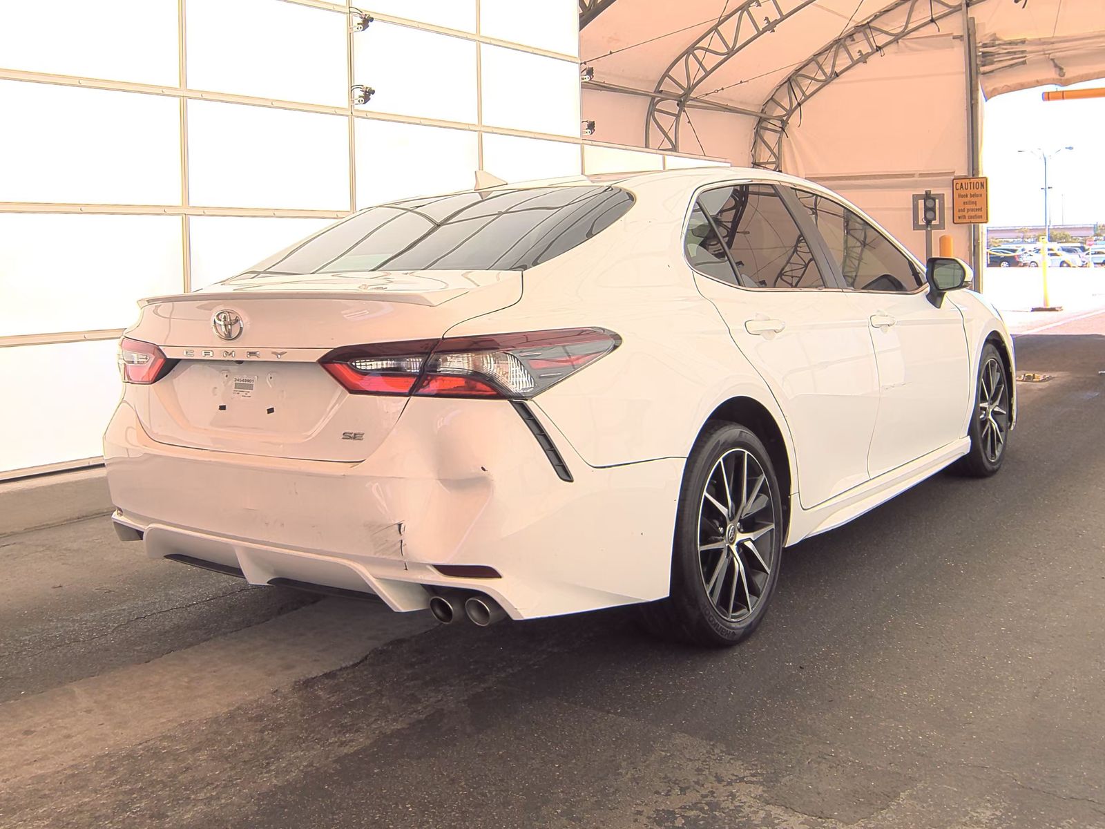 2022 Toyota Camry SE FWD
