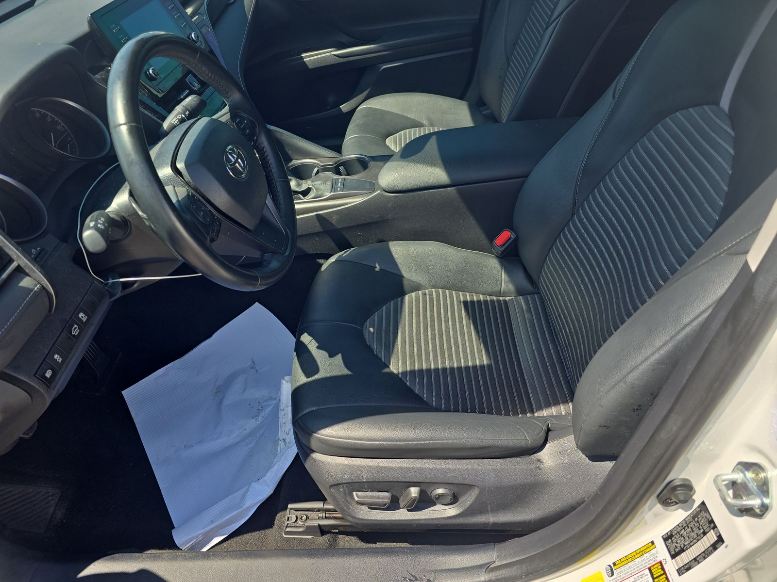 2022 Toyota Camry SE FWD