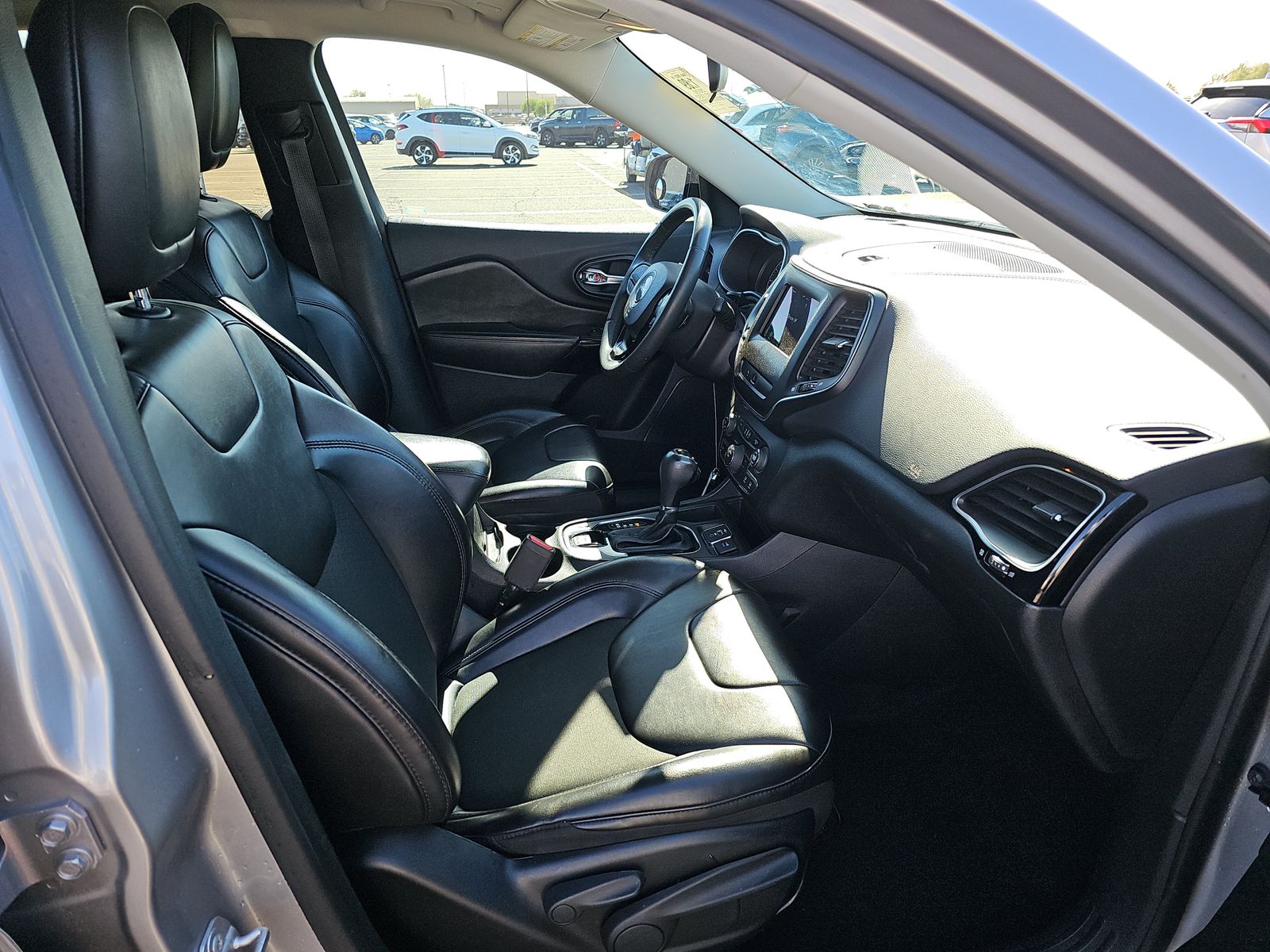 2020 Jeep Cherokee Latitude Altitude Edition FWD
