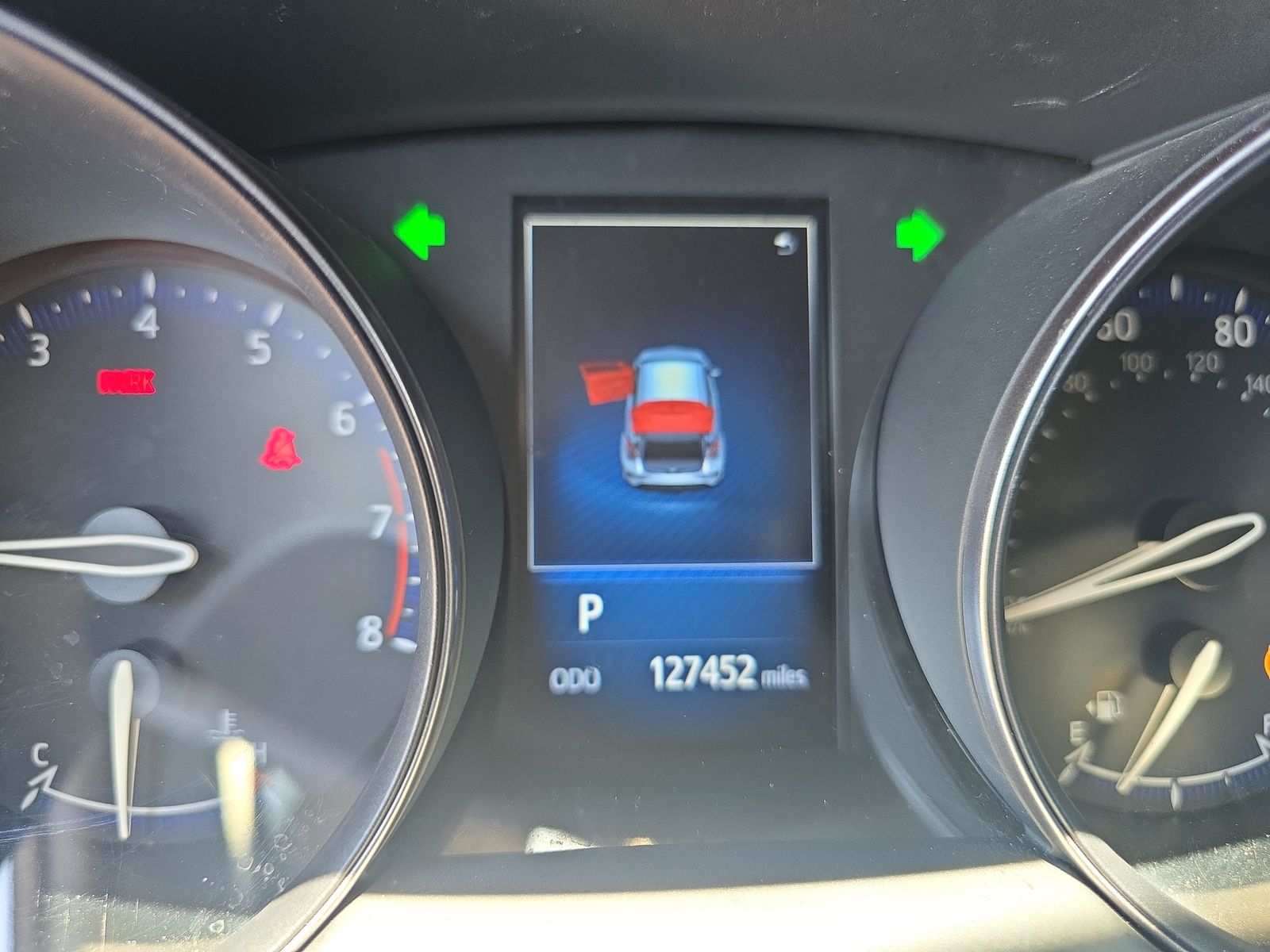 2018 Toyota C-HR XLE FWD