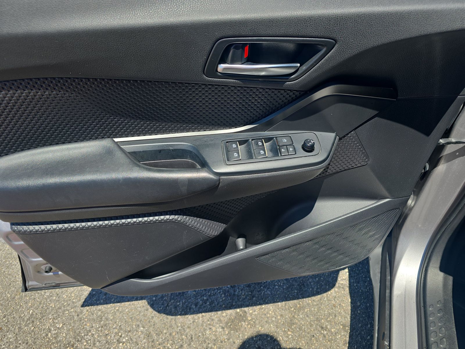 2018 Toyota C-HR XLE FWD