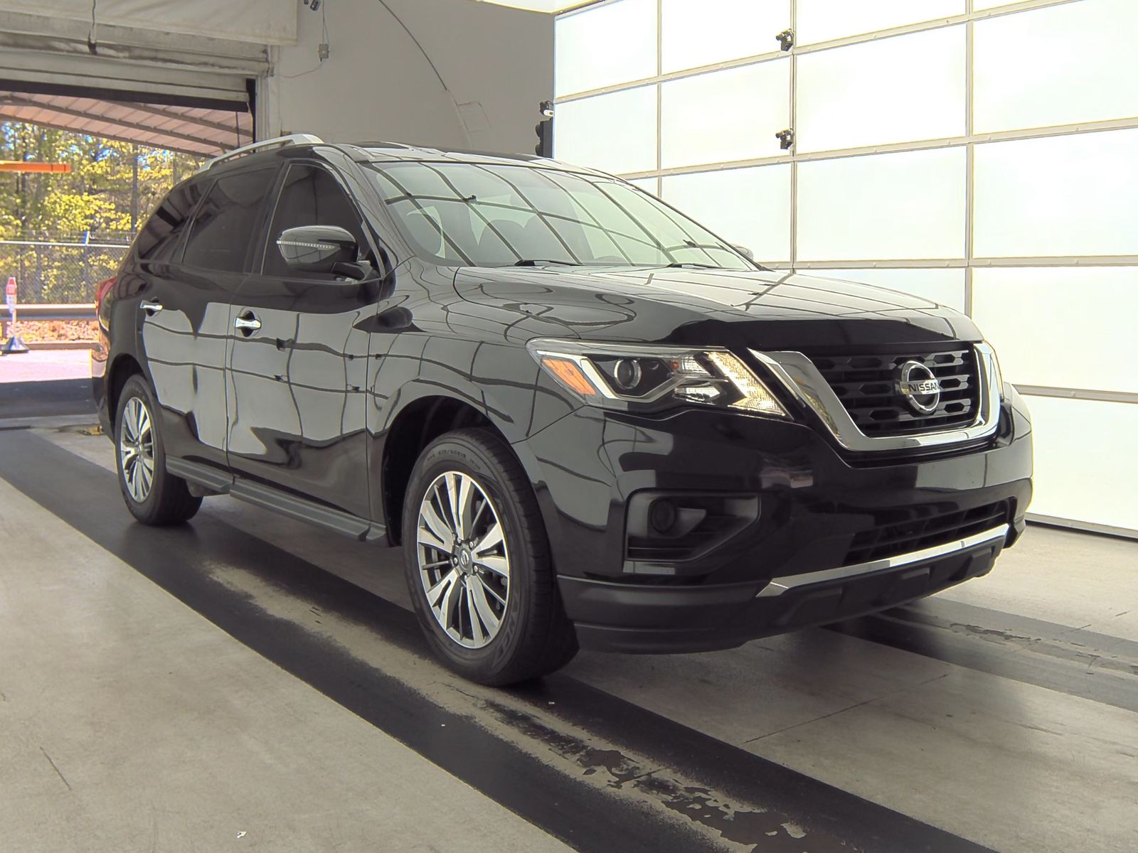 2020 Nissan Pathfinder S FWD