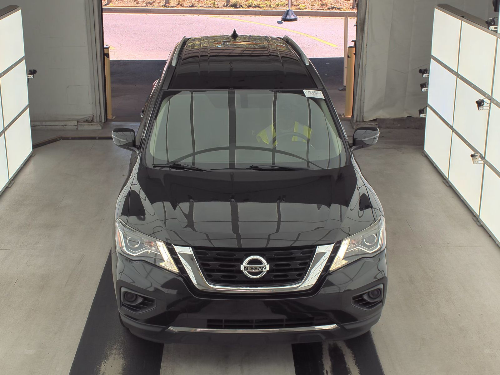2020 Nissan Pathfinder S FWD