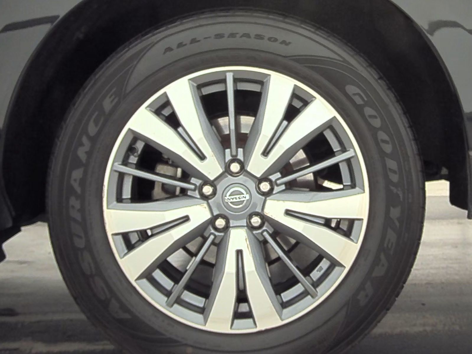 2020 Nissan Pathfinder S FWD