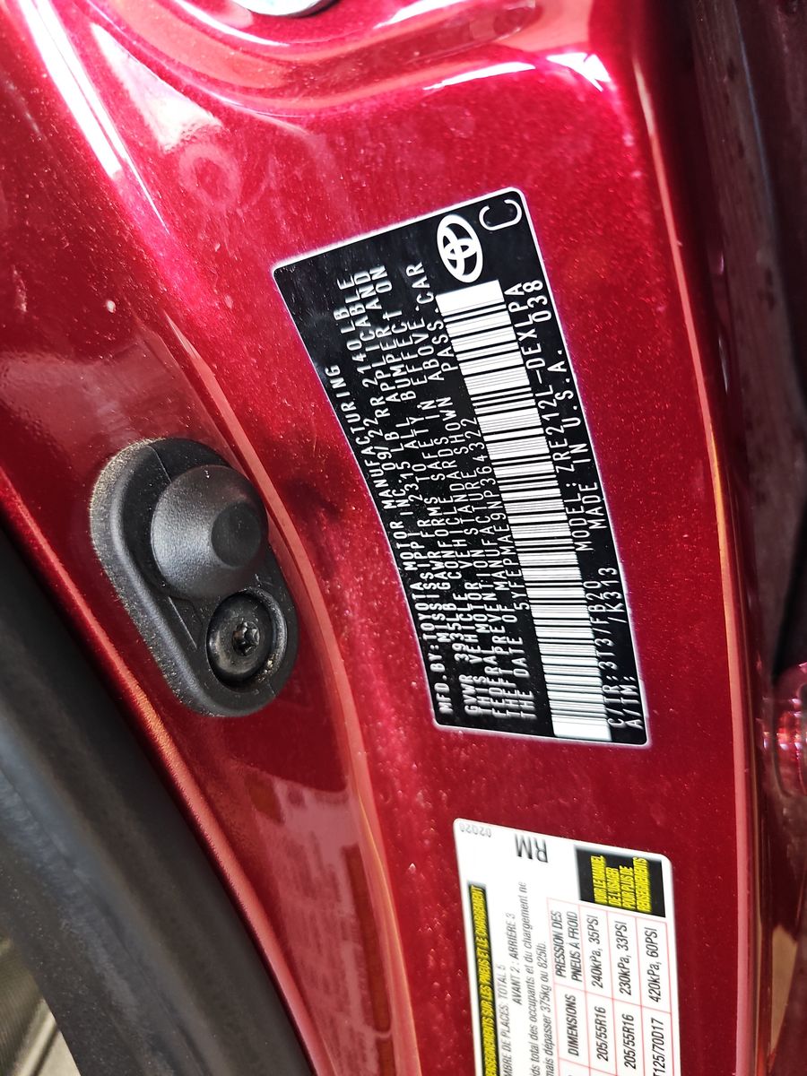 2022 Toyota Corolla LE FWD