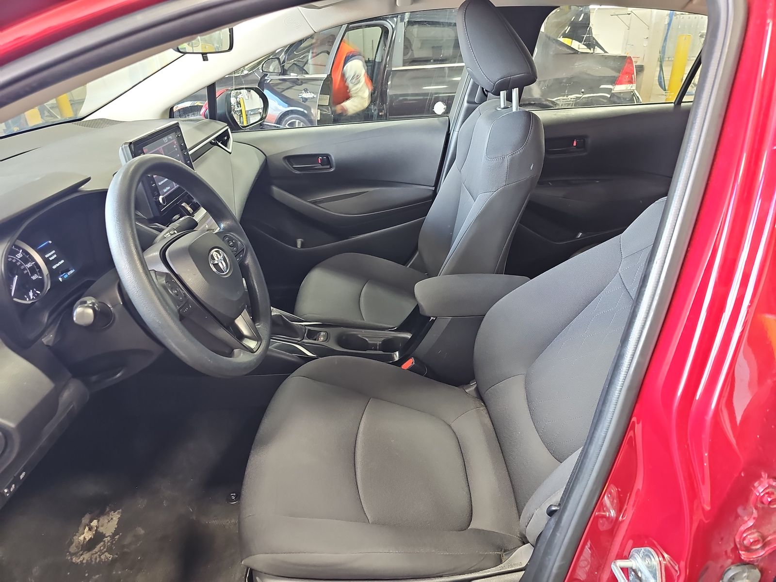 2022 Toyota Corolla LE FWD