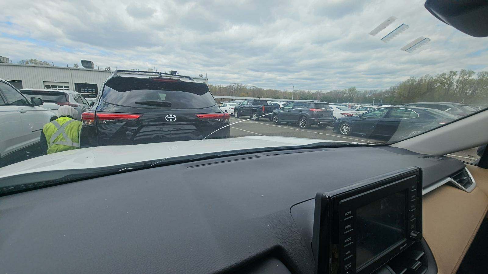 2021 Toyota RAV4 Hybrid LE AWD
