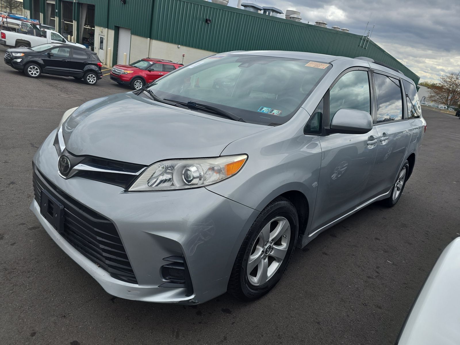 Авто з сша Toyota Sienna