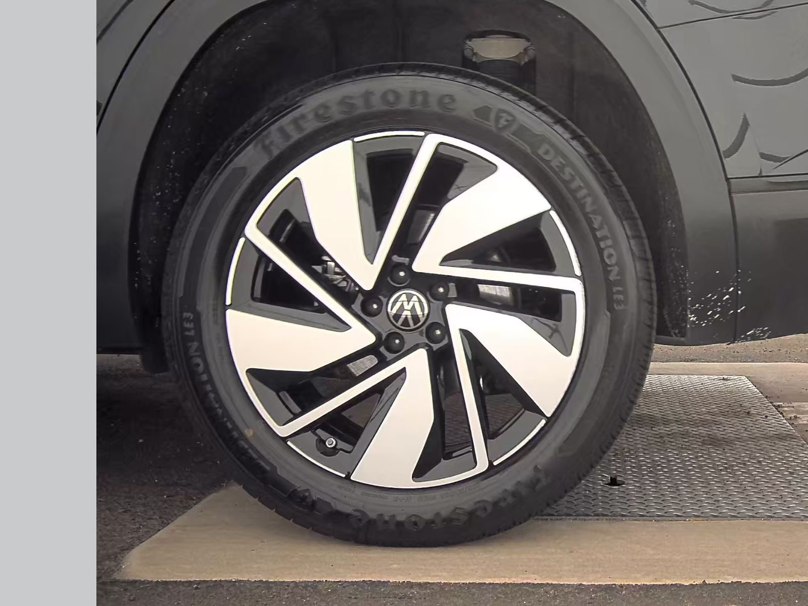 2024 Volkswagen Atlas 2.0T SE AWD