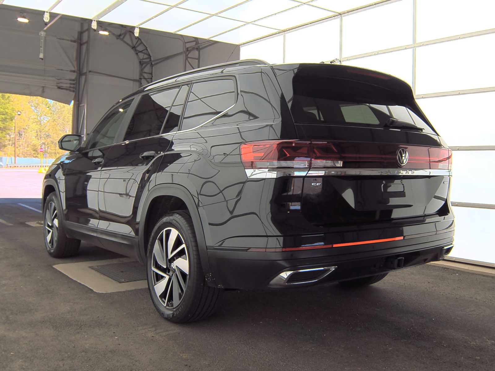 2024 Volkswagen Atlas 2.0T SE AWD