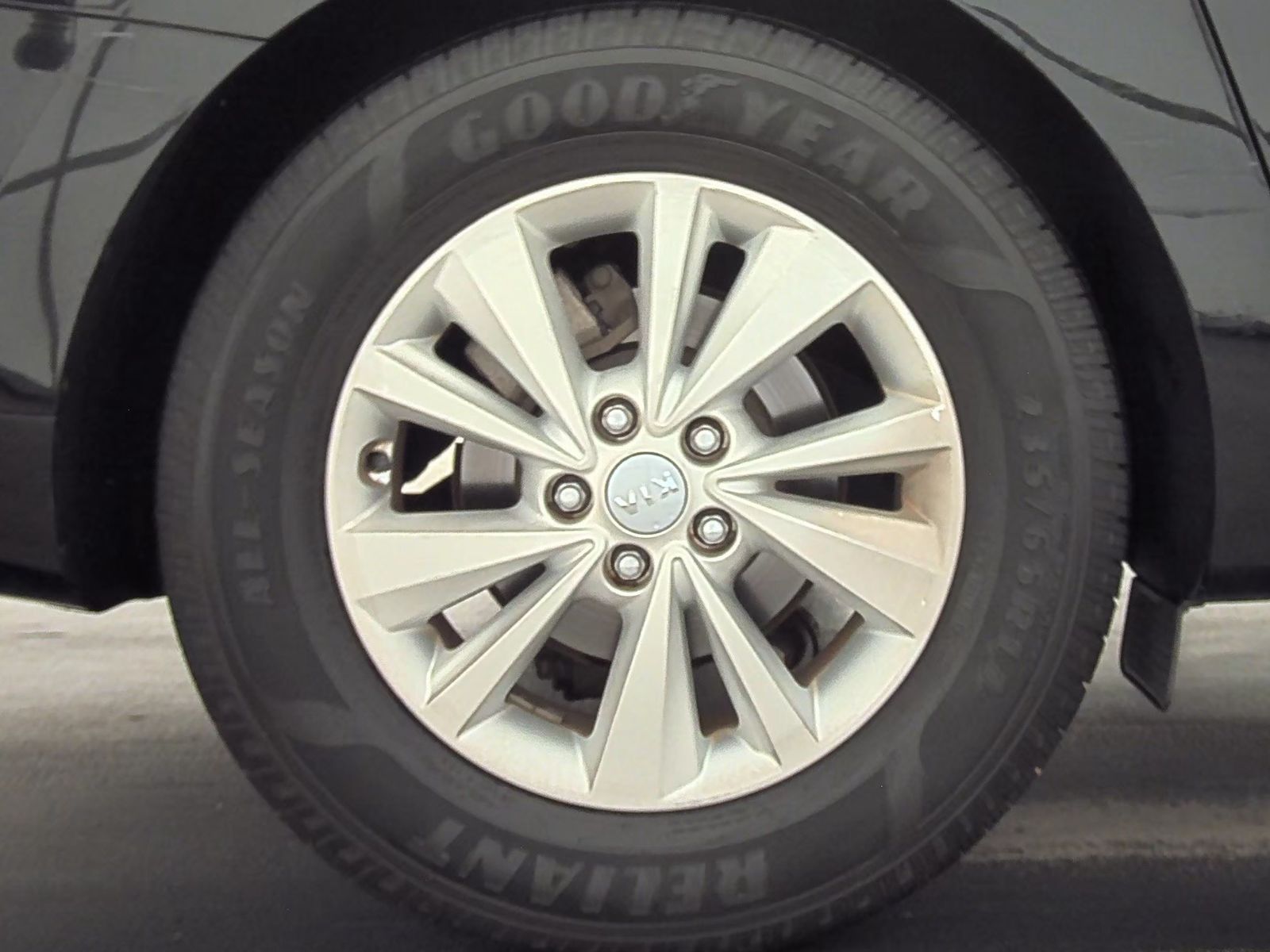 2016 Kia Sedona LX FWD