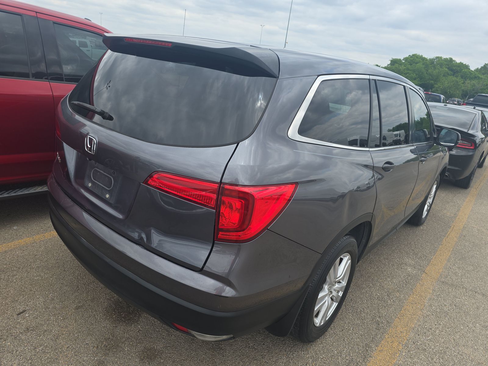2016 Honda Pilot LX FWD
