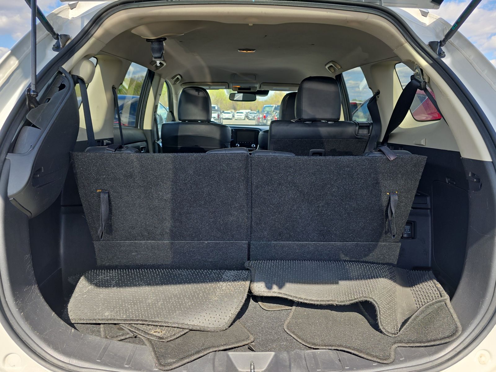 2020 Mitsubishi Outlander SEL FWD