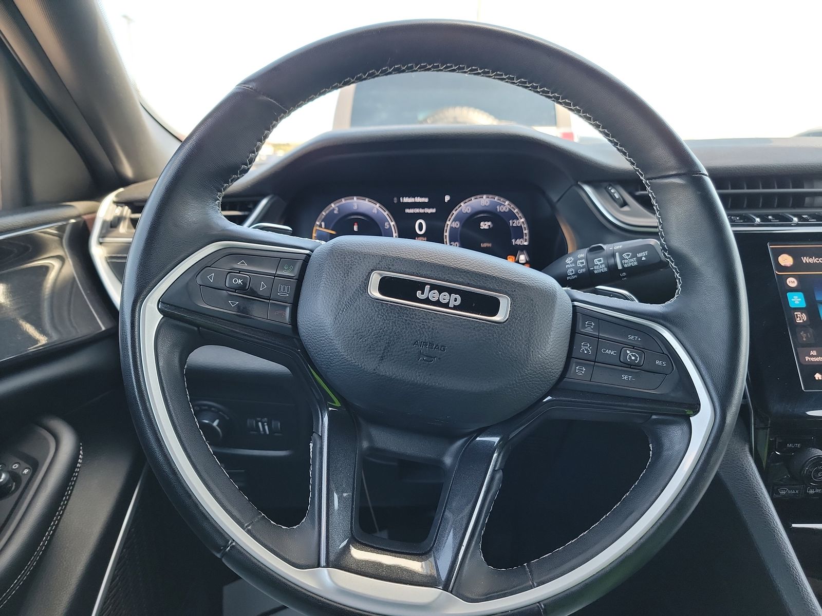 2022 Jeep Grand Cherokee Altitude AWD