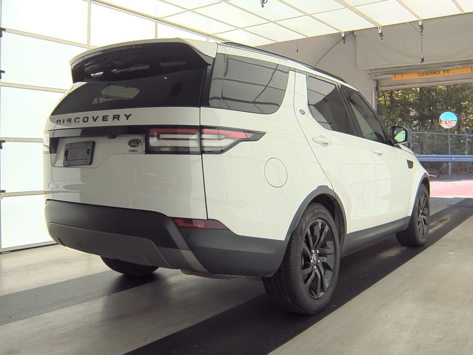 2018 Land Rover Discovery SE AWD