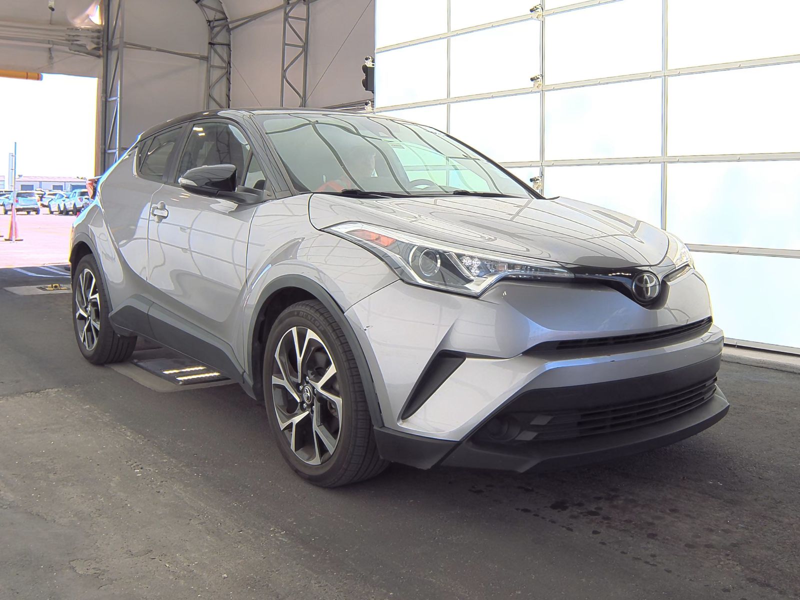 2019 Toyota C-HR XLE FWD