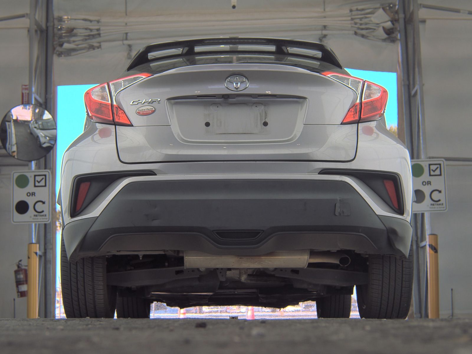 2019 Toyota C-HR XLE FWD