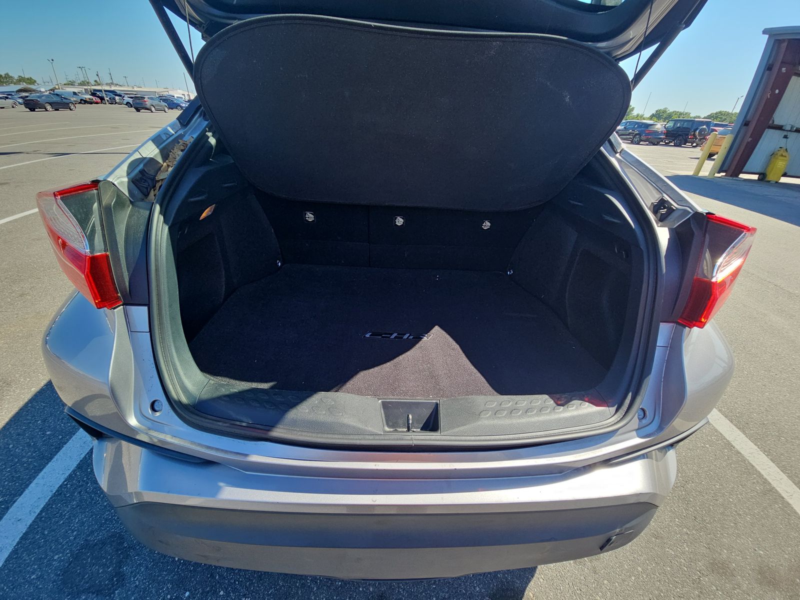 2019 Toyota C-HR XLE FWD