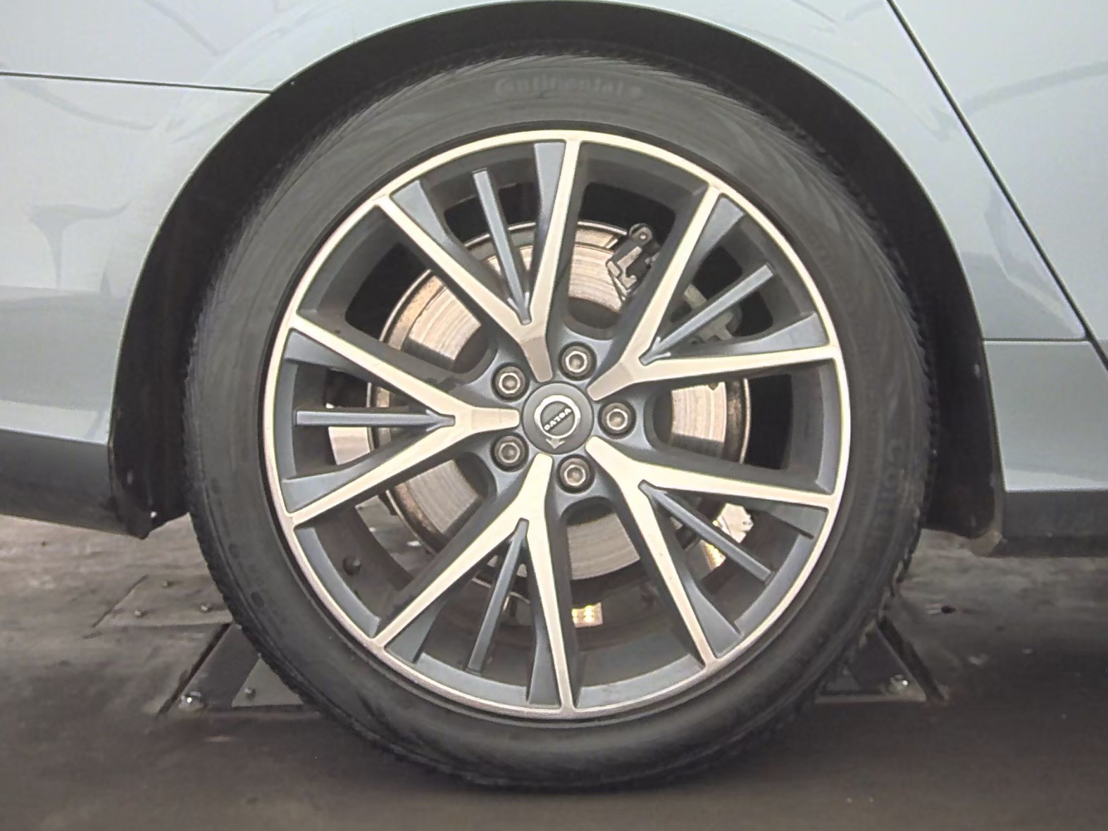 2018 Volvo S90 T5 Momentum AWD