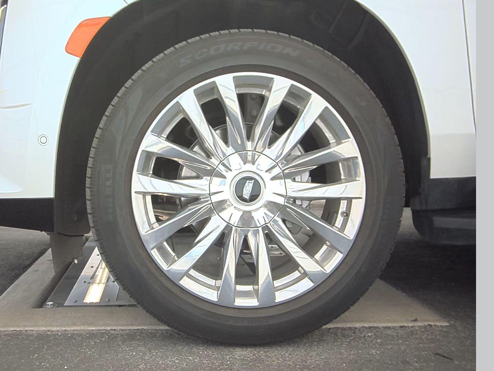 2023 Cadillac Escalade Premium Luxury AWD