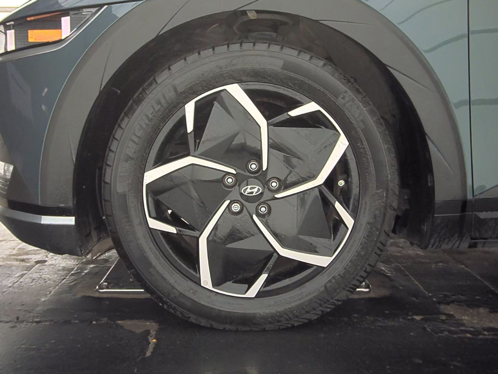 2023 Hyundai IONIQ 5 SEL RWD