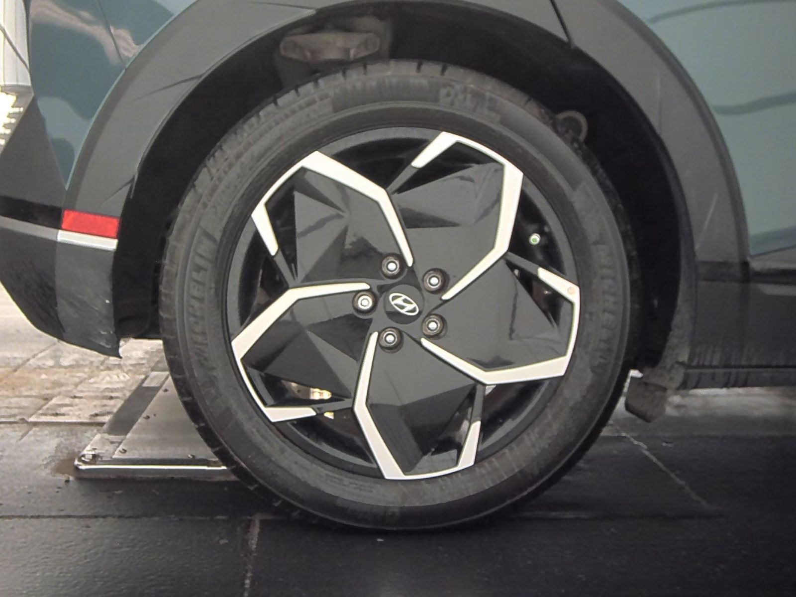 2023 Hyundai IONIQ 5 SEL RWD