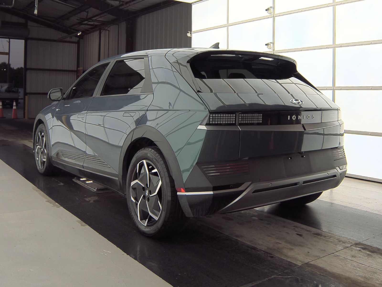 2023 Hyundai IONIQ 5 SEL RWD