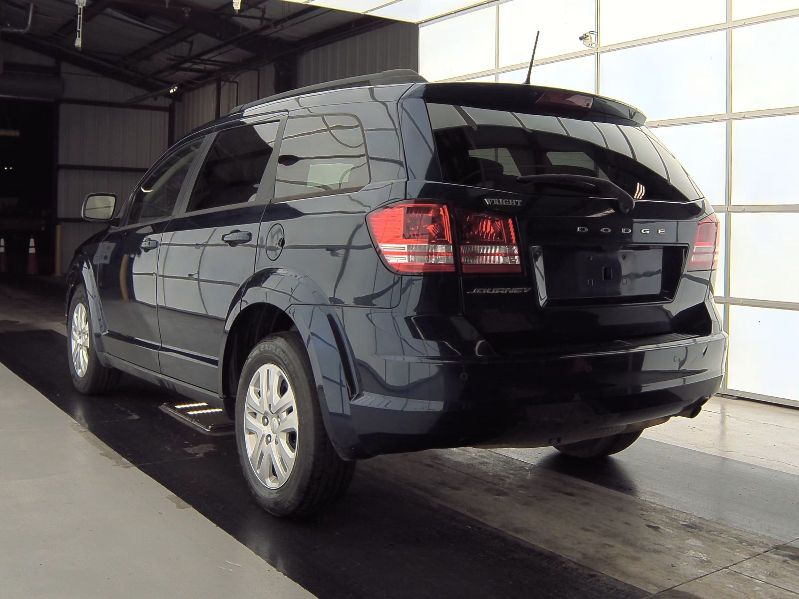 2020 Dodge Journey SE Value FWD