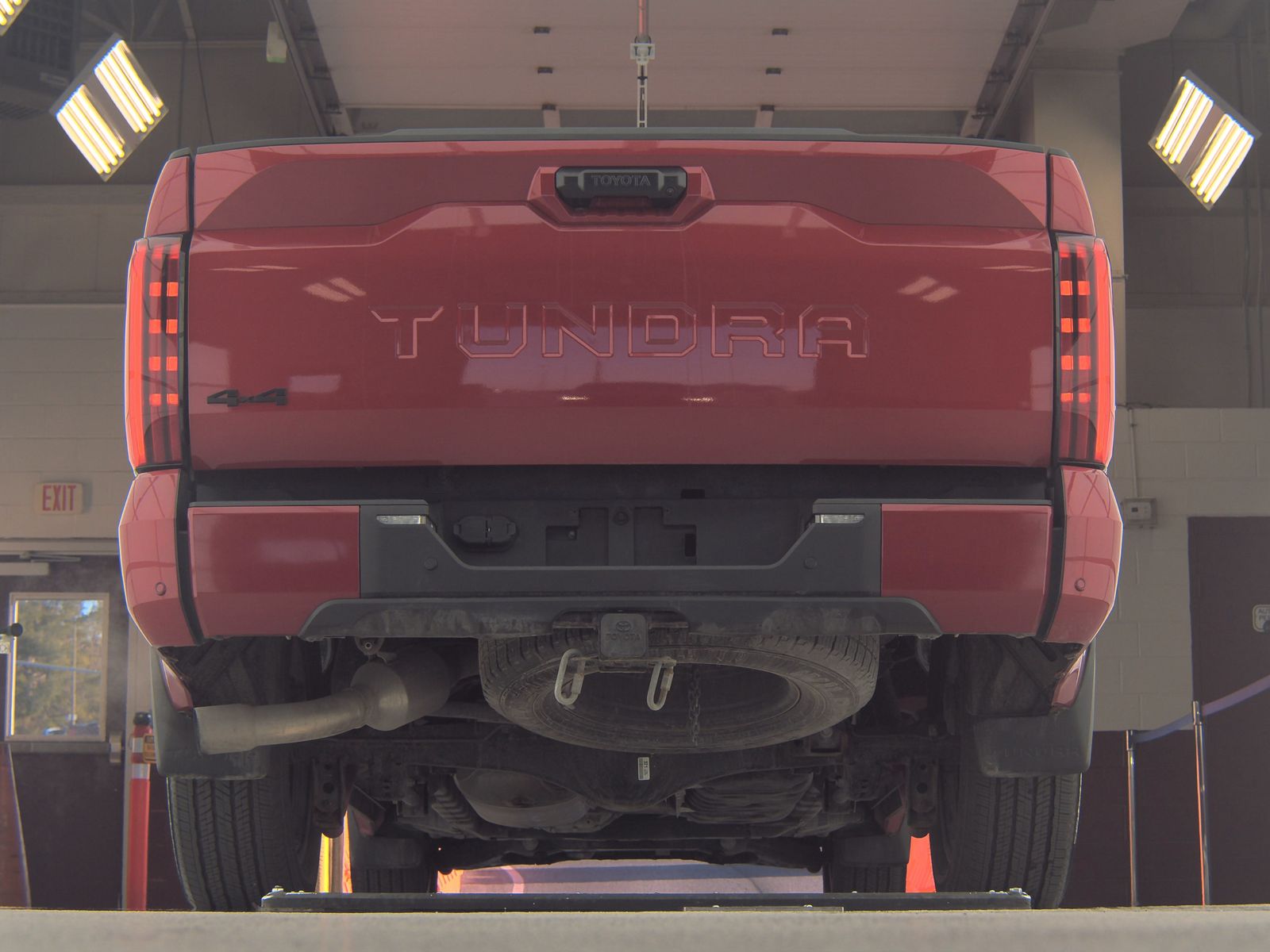 2023 Toyota Tundra SR AWD