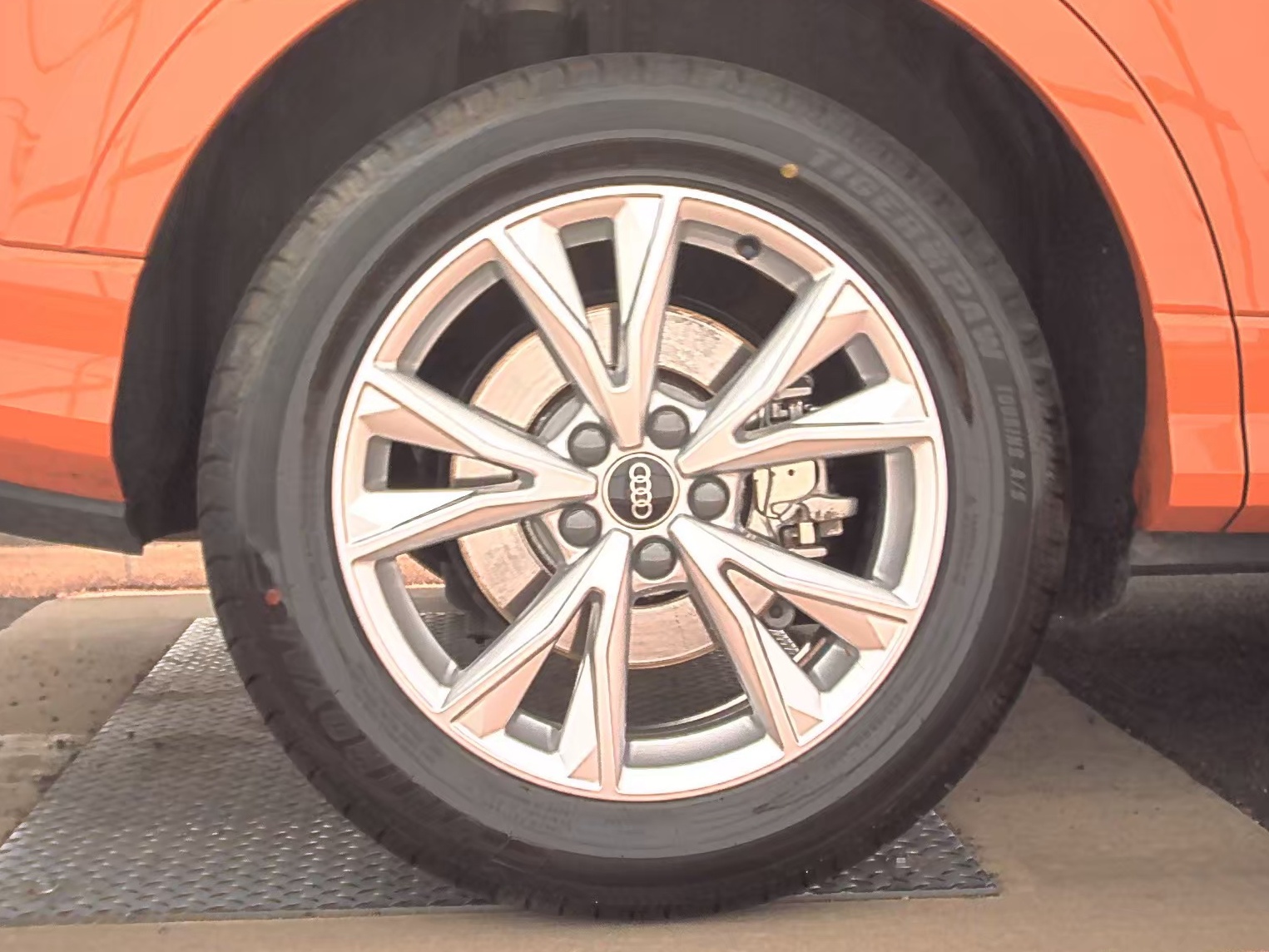2023 Audi Q3 S line Premium AWD