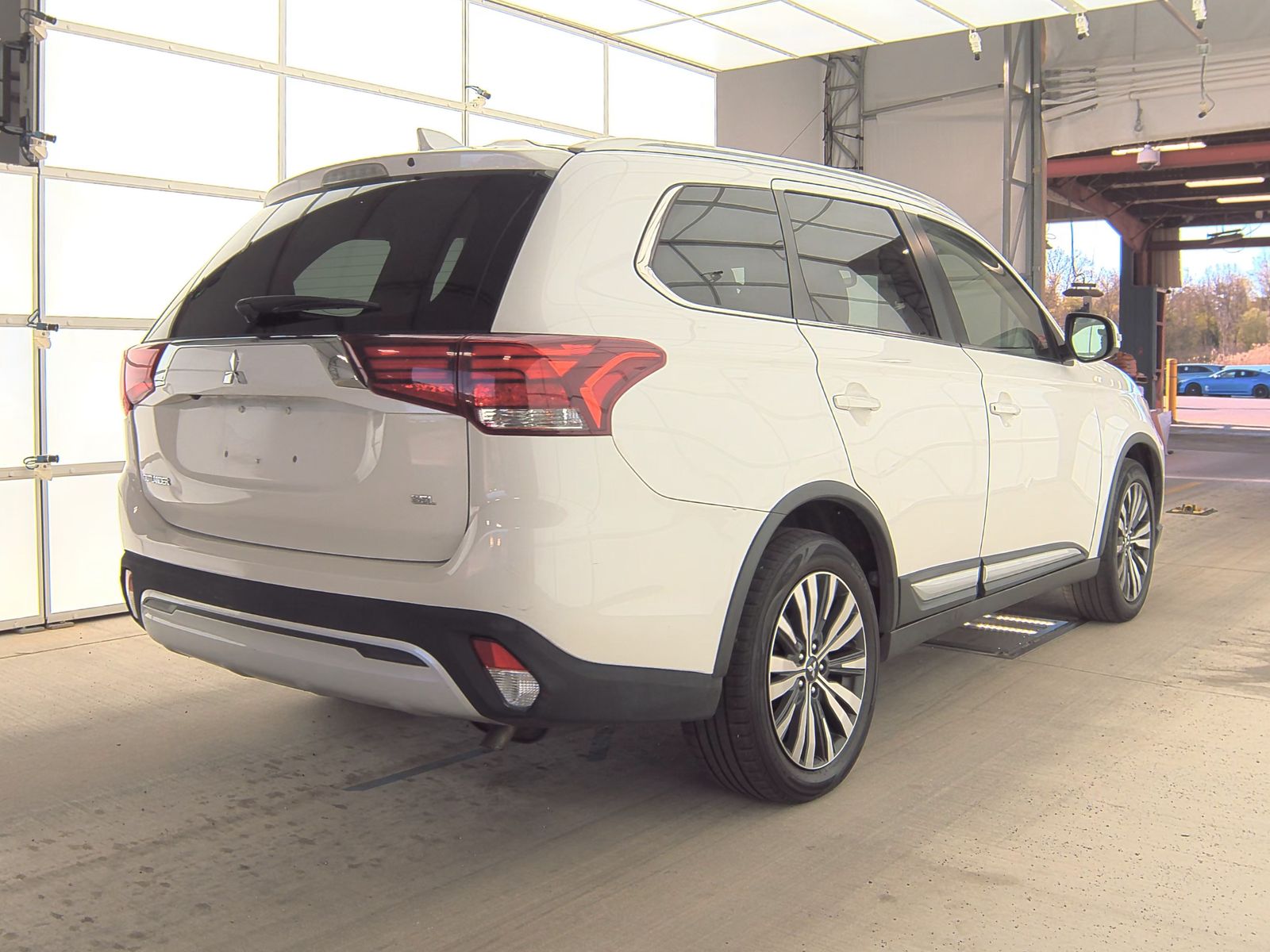 2020 Mitsubishi Outlander SEL FWD