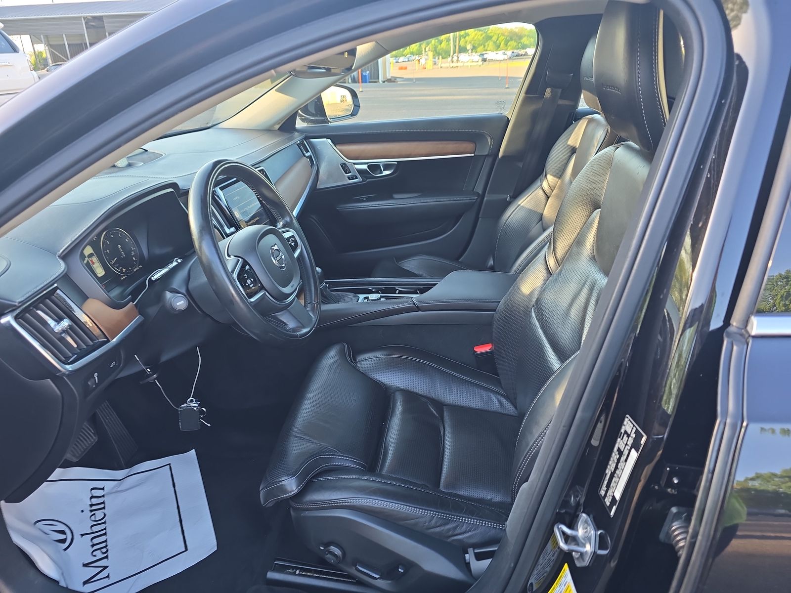 2017 Volvo S90 T6 Inscription AWD