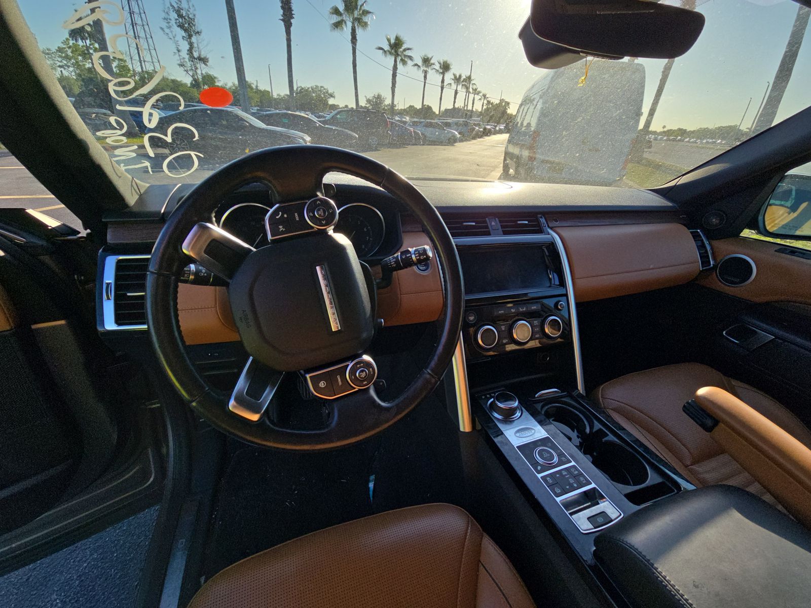 2017 Land Rover Discovery HSE Luxury AWD