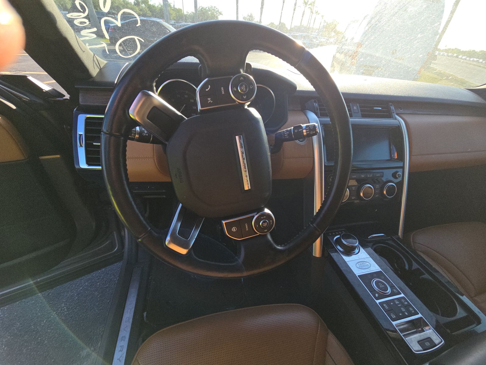 2017 Land Rover Discovery HSE Luxury AWD